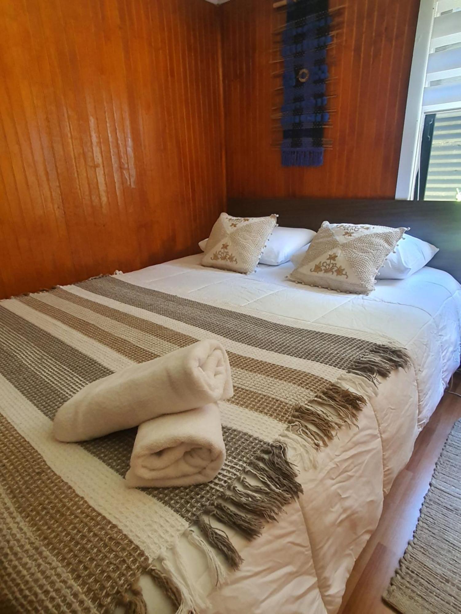 Hostal El Baltico Castro Extérieur photo